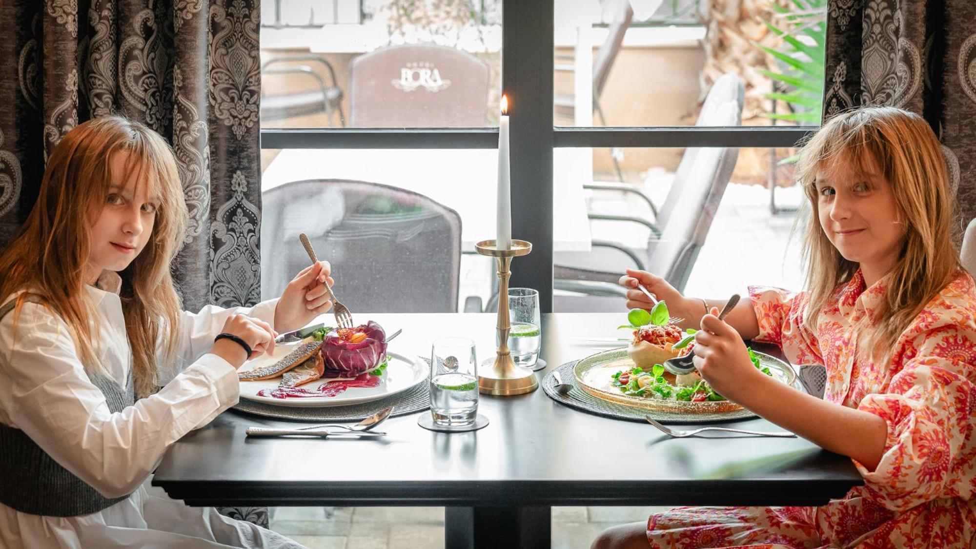 Boutique Hotel Bora & Villas Garamm Pakoštane Екстериор снимка
